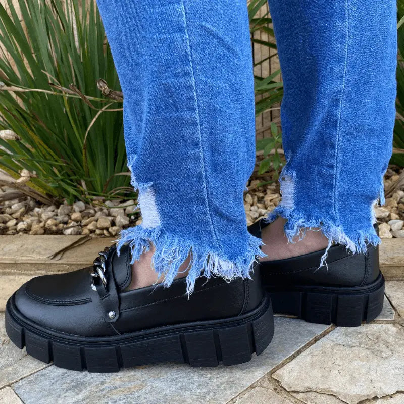 Sapato  Feminino mocassimm Tratorado Macio cor Preto