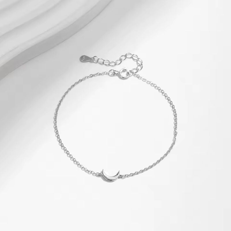 Pulseira Celestial Vailuk em  Prata Esterlina com Lua